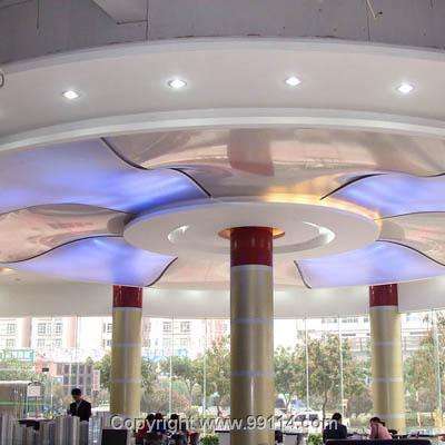 青岛拉膜天花 软拉膜技术特点、价格因素与厂家进出口代理服务解析